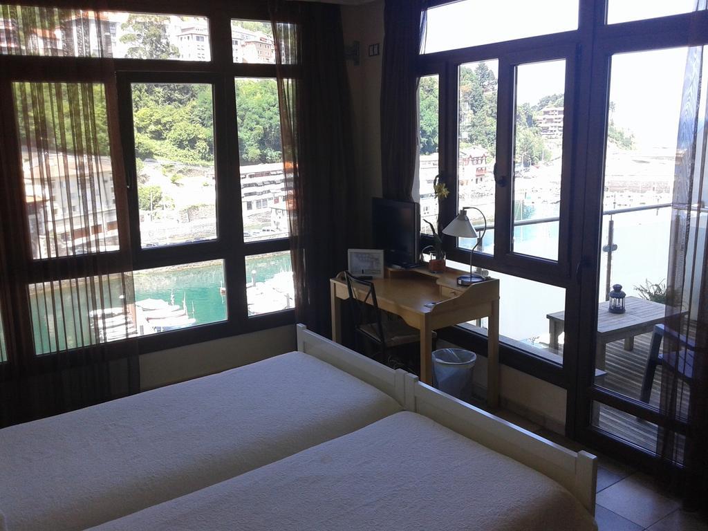 موتريكو Hotel Zumalabe الغرفة الصورة
