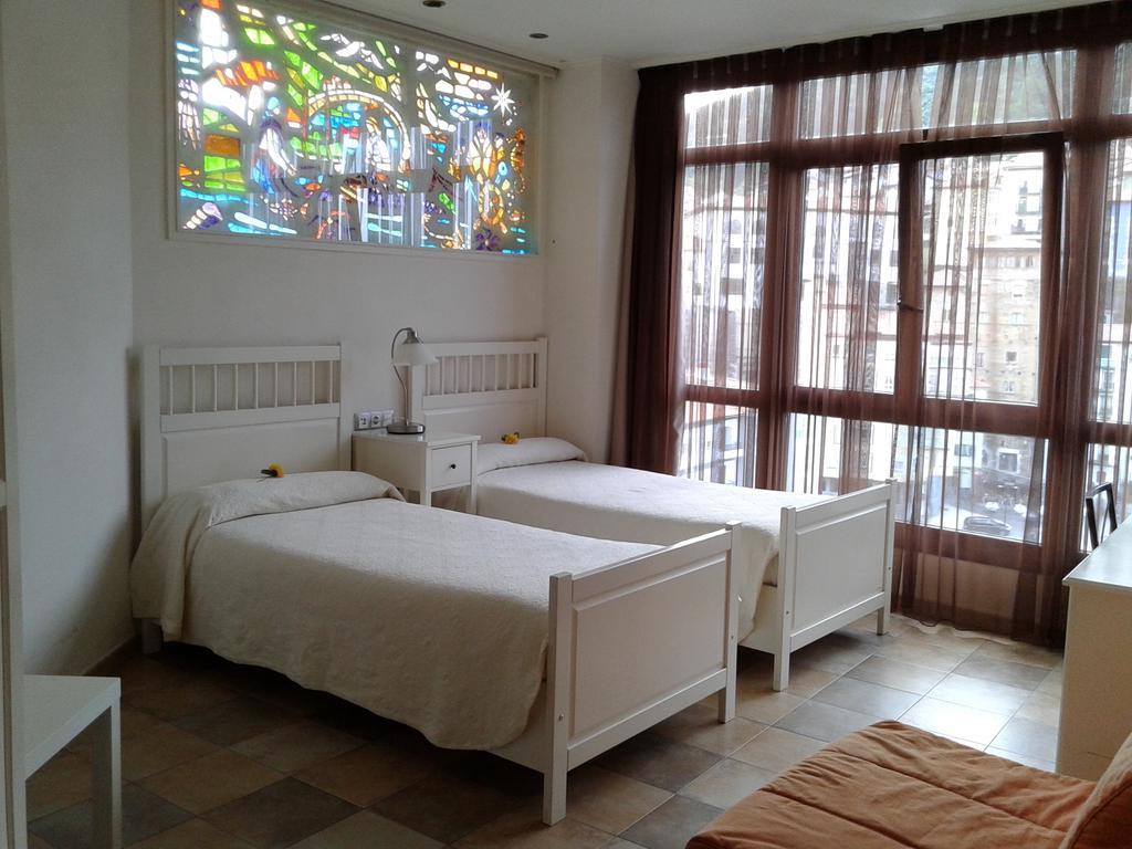 موتريكو Hotel Zumalabe الغرفة الصورة